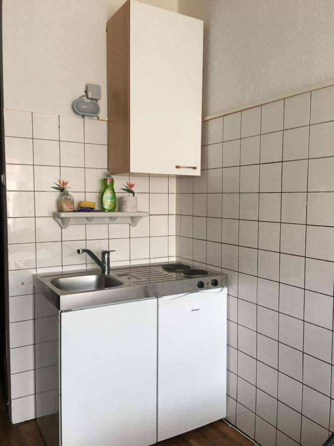 Anna - Monteurzimmer Auberge de jeunesse *