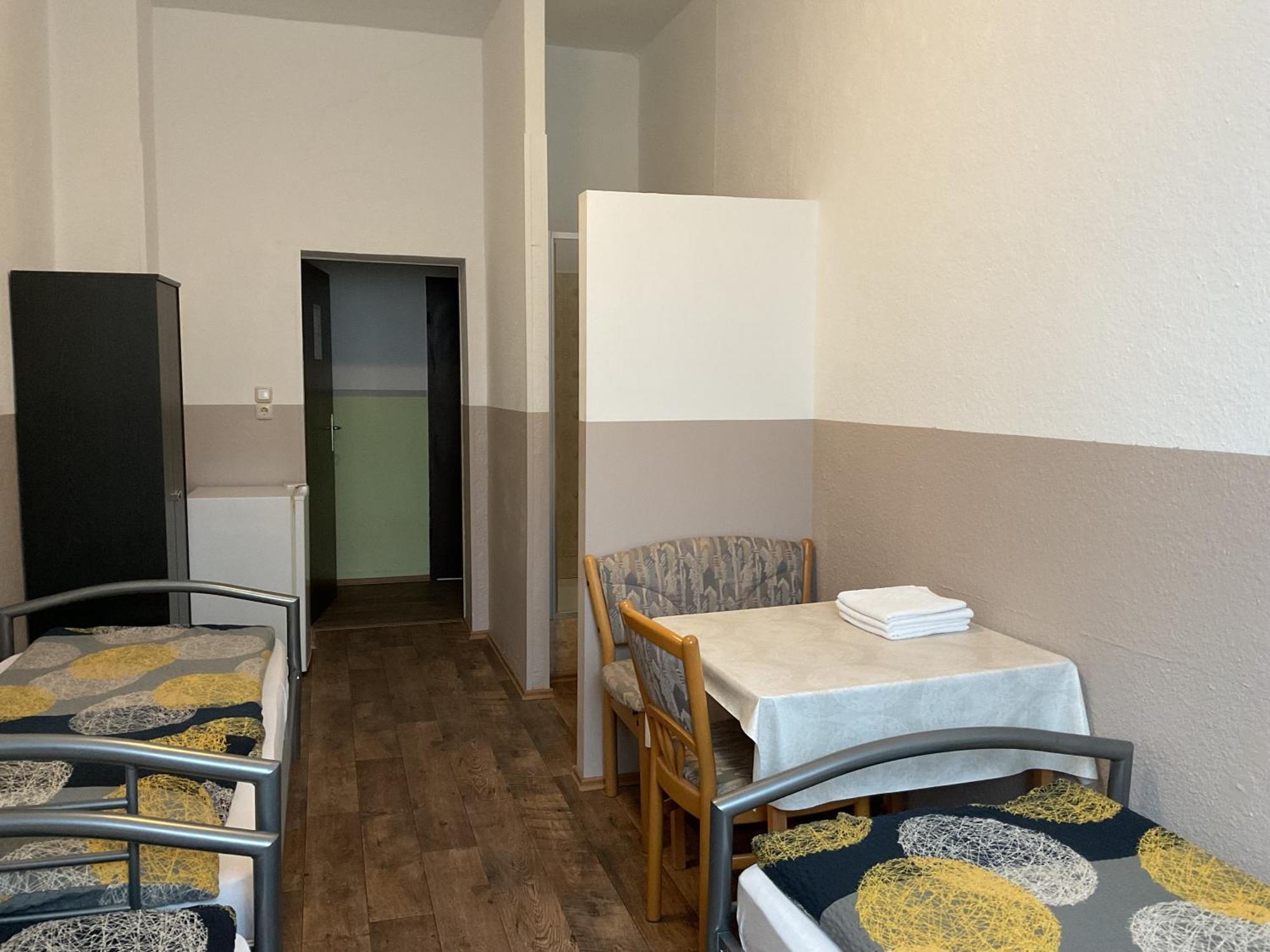 Auberge de jeunesse Anna - Monteurzimmer *