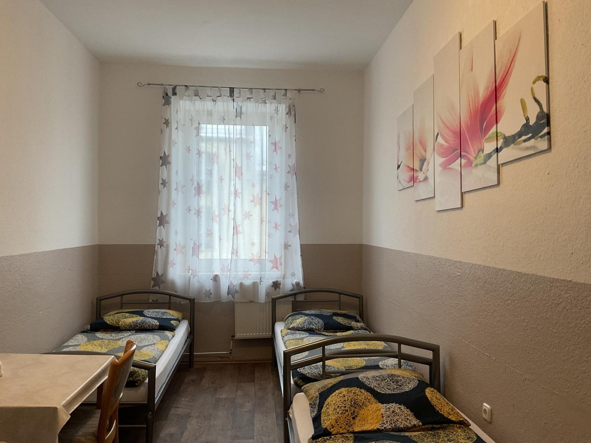 Anna - Monteurzimmer Auberge de jeunesse Munich